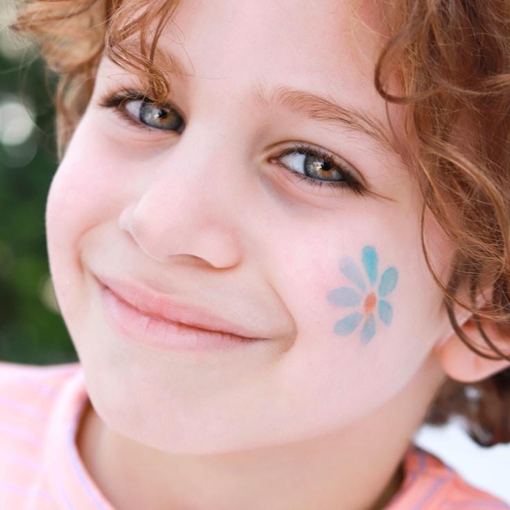 Portrait of Mia Chen, group coordinator and fusion cooking expert